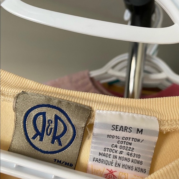 Vintage 3/4 sleeve top - Picture 3 of 3